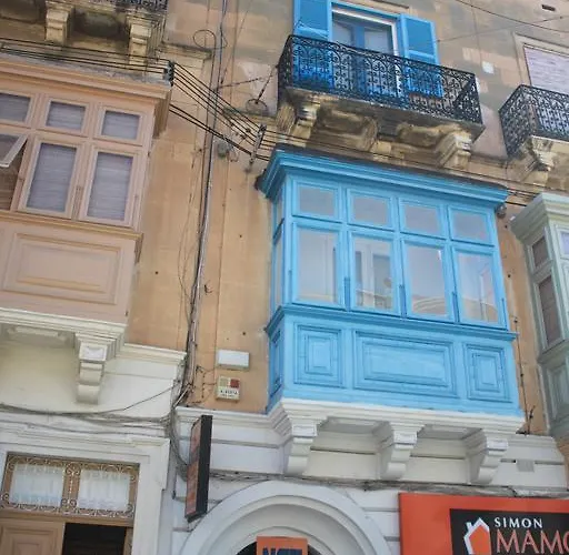 Forty Three #3 Daire *